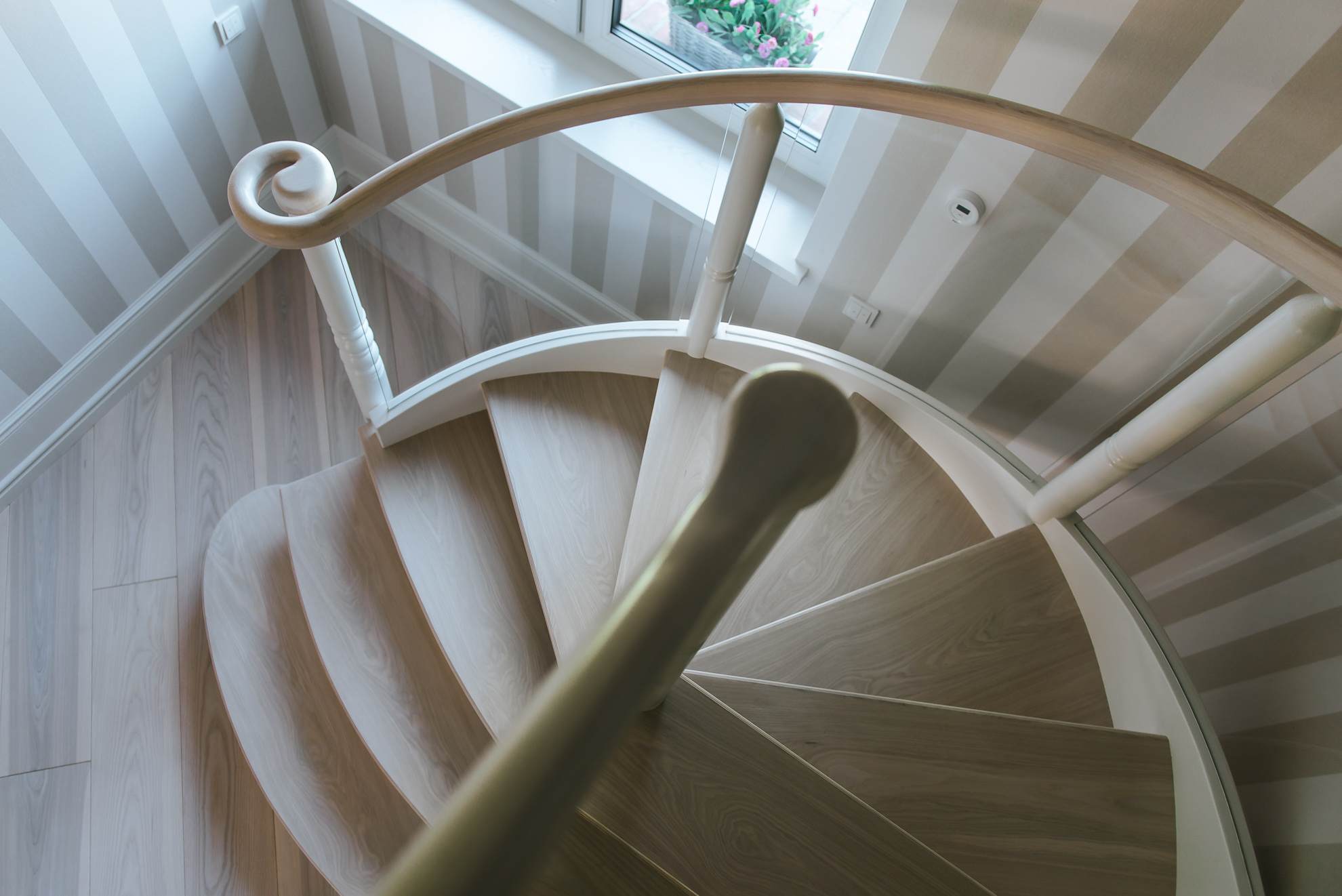 Schody kręcone — widok z góry